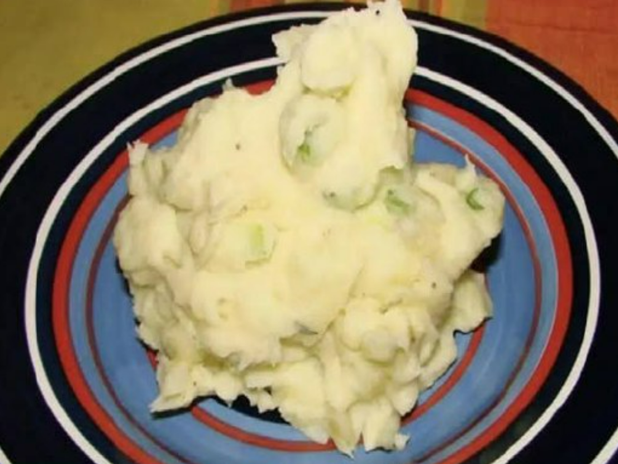 Il Segreto della Nonna per un Purè di Patate Cremoso Senza Acqua: Scoprilo Qui! Capture-decran-2025-08-01-223150